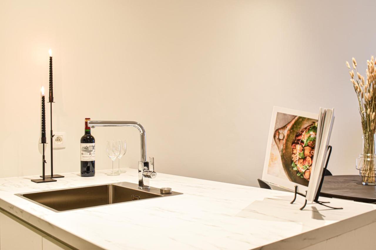 Miramar Residences - Luxurious Seaside Apartments บลังเคนเบอร์เก ภายนอก รูปภาพ